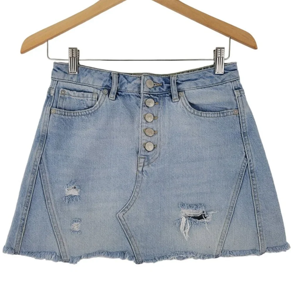 Free People We The Free Button Fly Denim Distressed Mini Skirt Si…